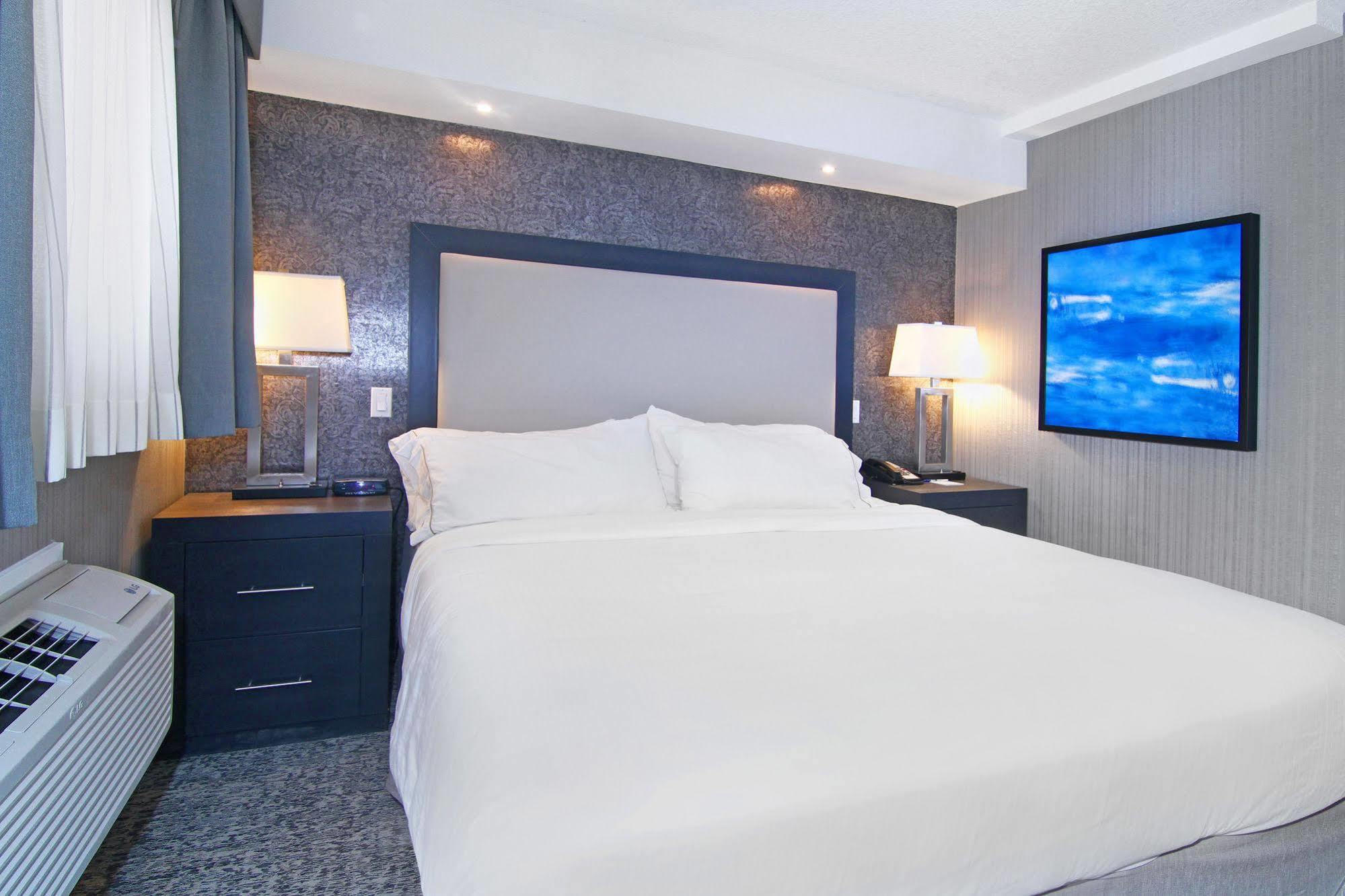 Holiday Inn Express And Suites Calgary By Ihg Luaran gambar