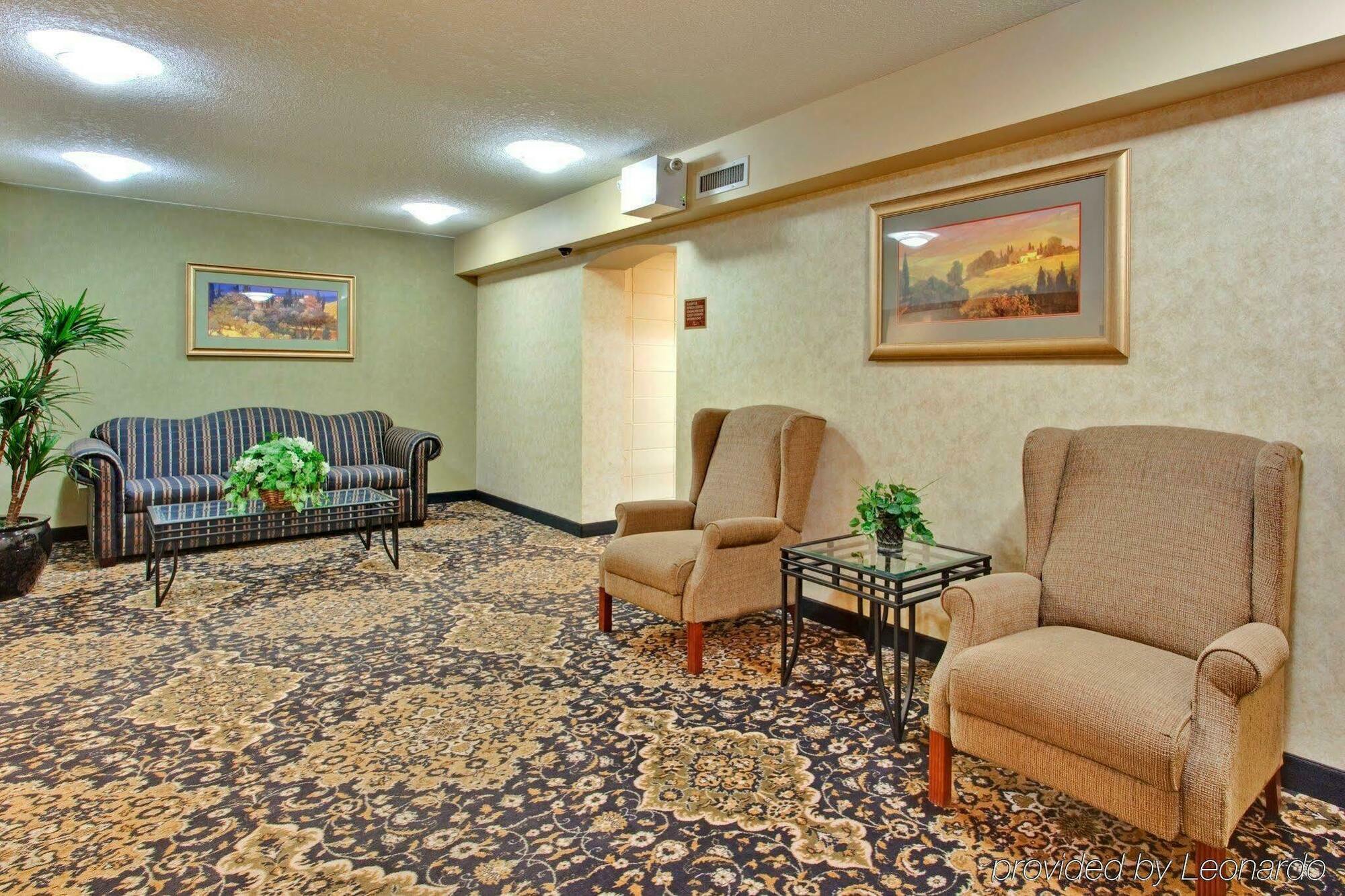 Holiday Inn Express And Suites Calgary By Ihg Luaran gambar