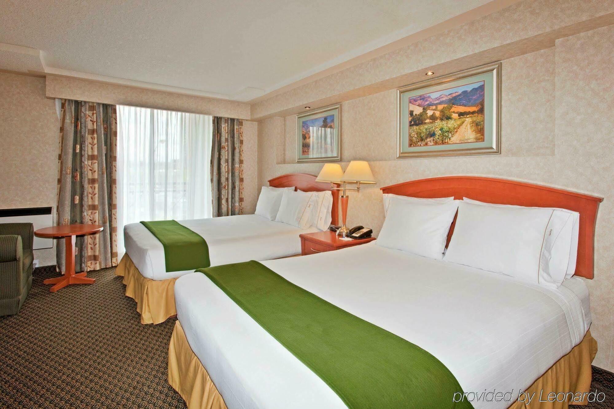 Holiday Inn Express And Suites Calgary By Ihg Luaran gambar